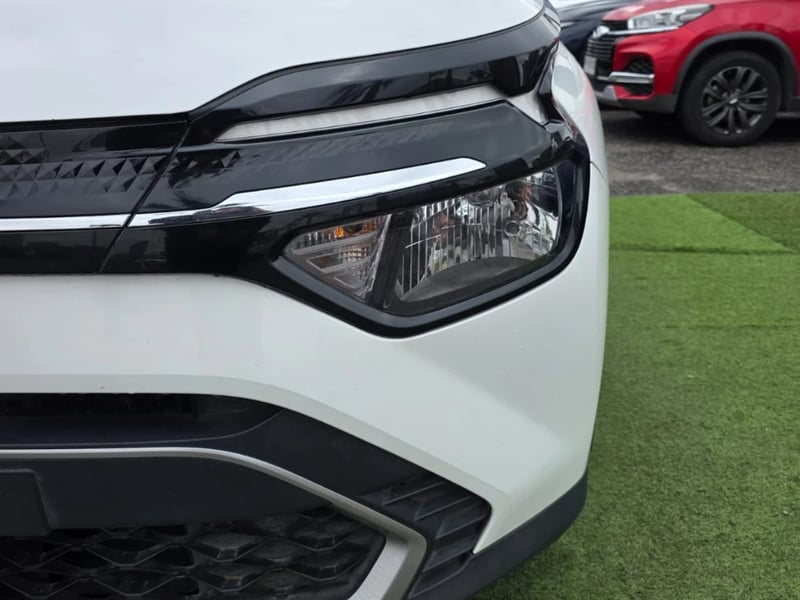 Kia Carens 2022 - Imagen 9 de 20