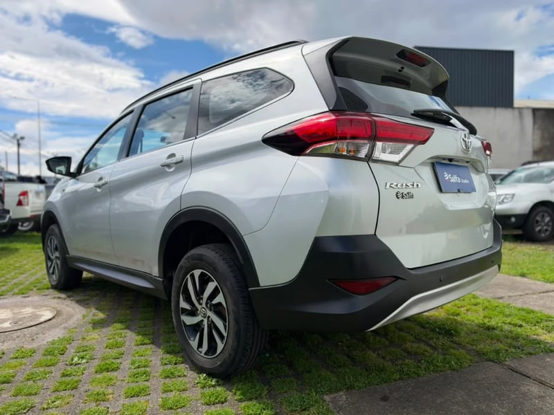 Toyota Rush 2023 - Imagen 7 de 20