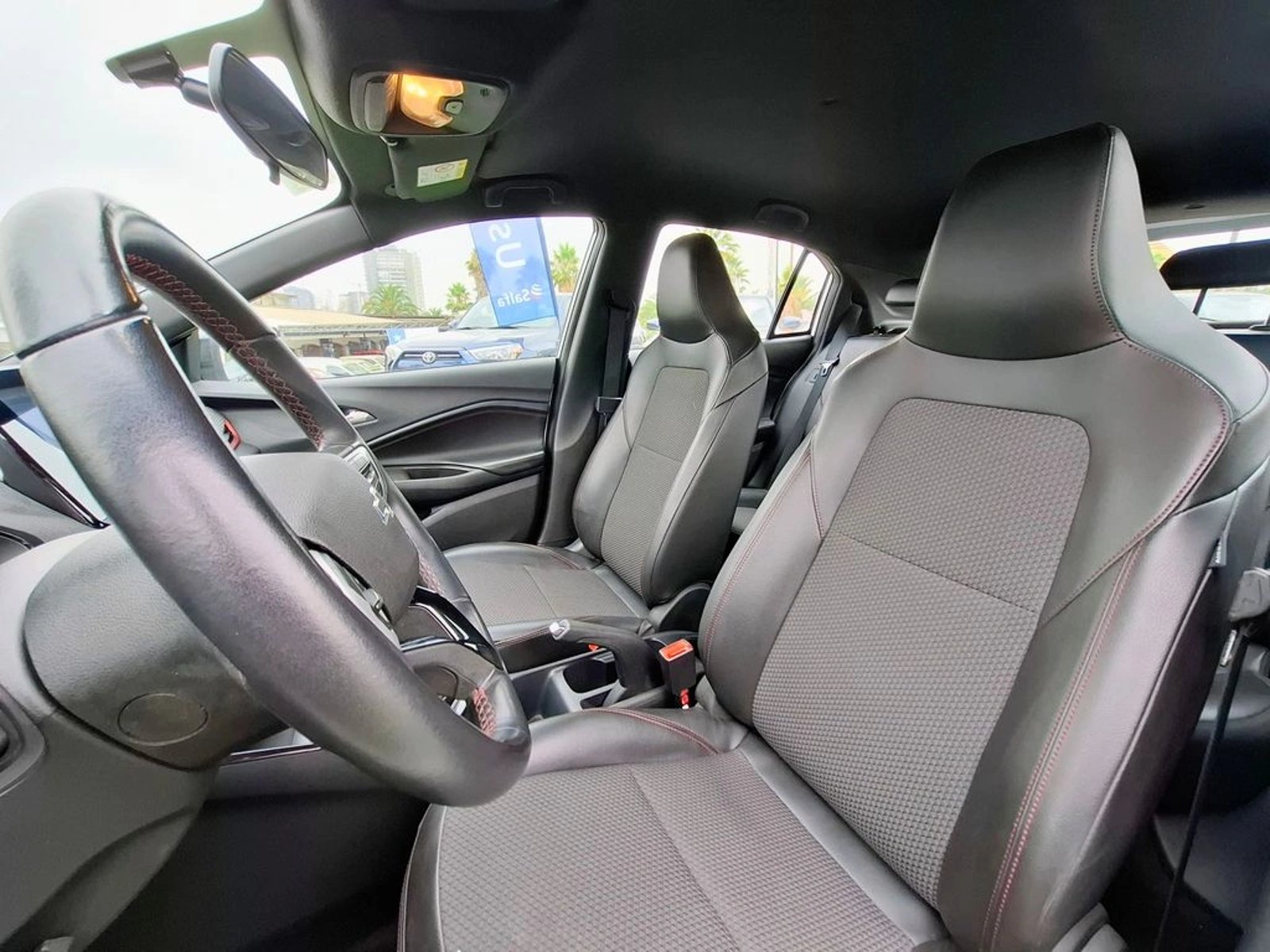 Chevrolet ONIX 1.0 RS R MT 2024 - Imagen 13 de 20