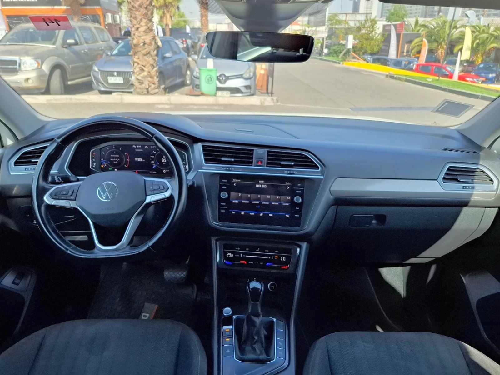 Volkswagen Tiguan 2023 - Imagen 19 de 20