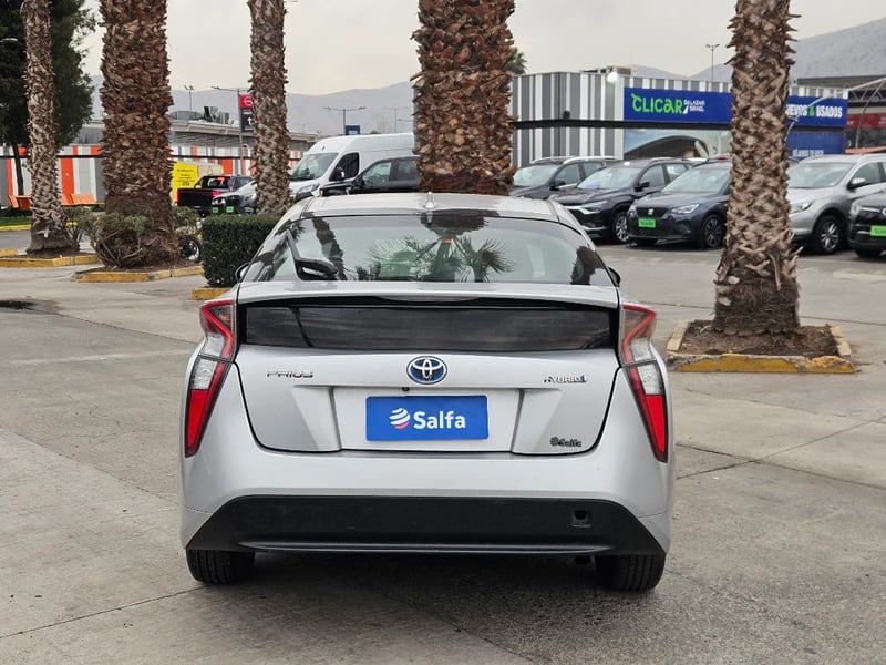Toyota Prius 2018 - Imagen 6 de 20