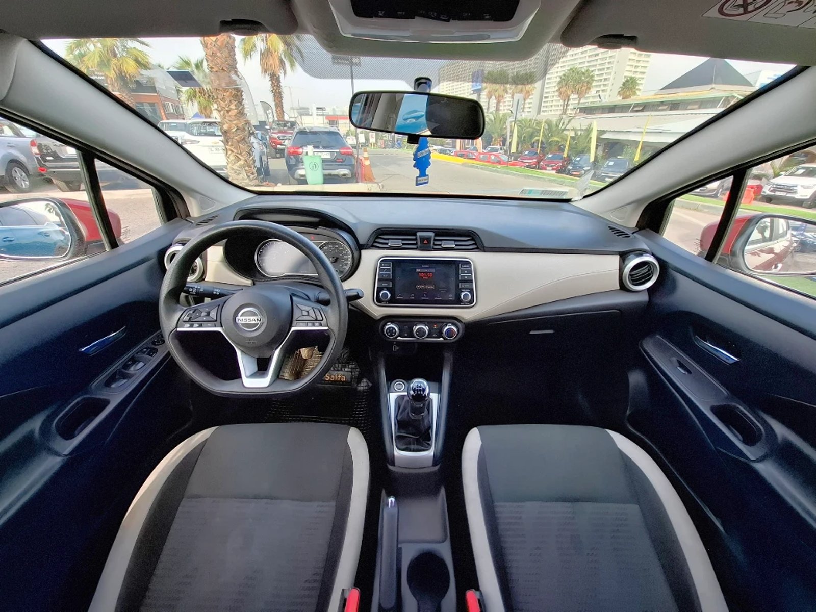 NISSAN VERSA 1.6 ADVANCE 4X2 MT 4P 2020 - Imagen 20 de 20
