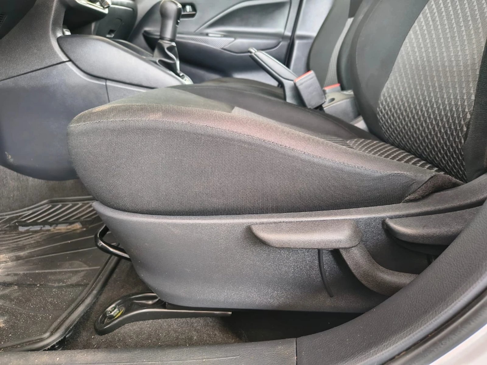 Nissan Versa 2025 - Imagen 19 de 20