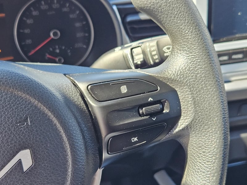 Kia Rio 4 2024 - Imagen 17 de 20