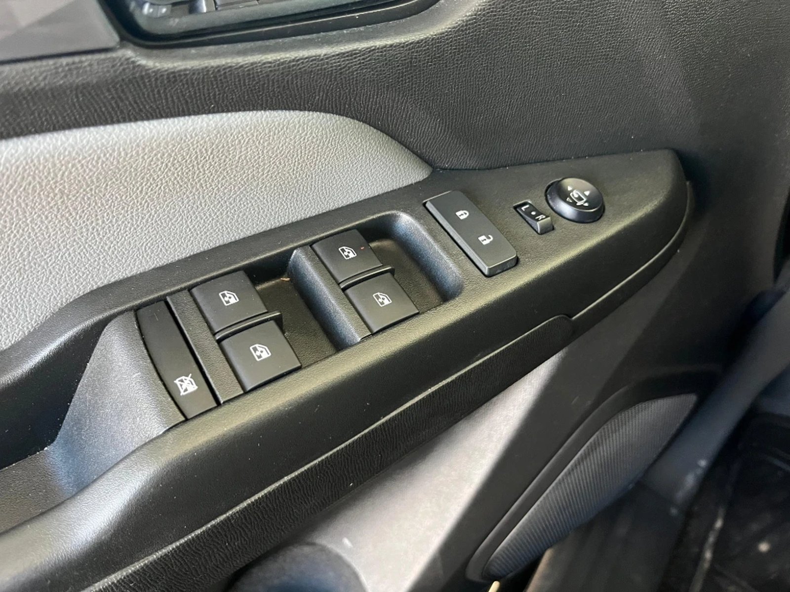 Chevrolet Colorado 2025 - Imagen 14 de 20