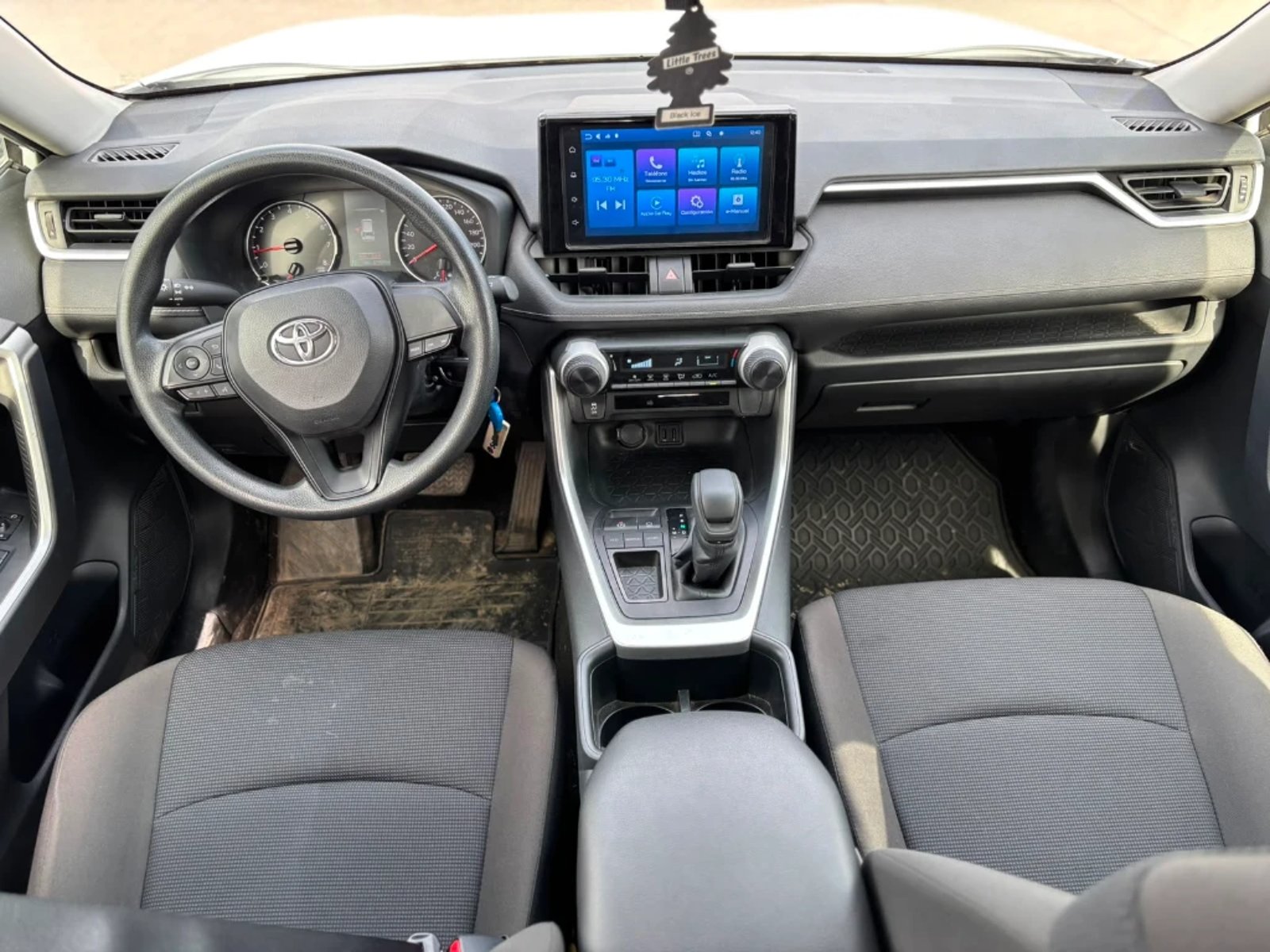 Toyota Rav4 2025 - Imagen 15 de 20