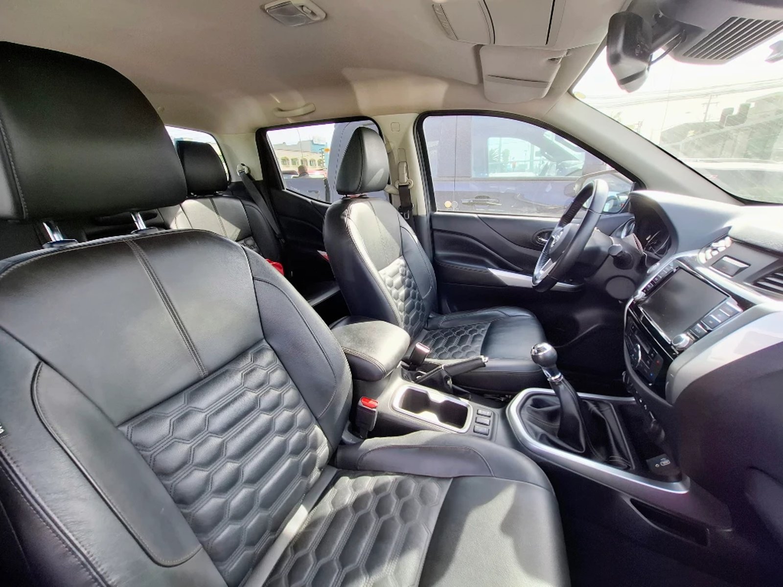Nissan Navara 2023 - Imagen 20 de 20