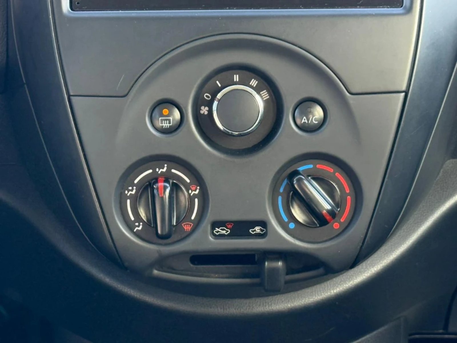 Nissan Versa 2022 - Imagen 15 de 20