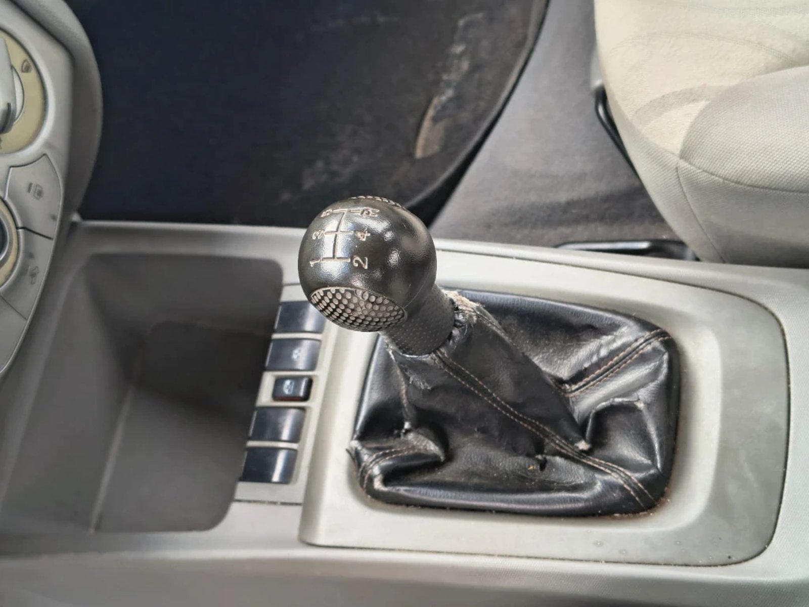 Chevrolet Sail 2012 - Imagen 15 de 20