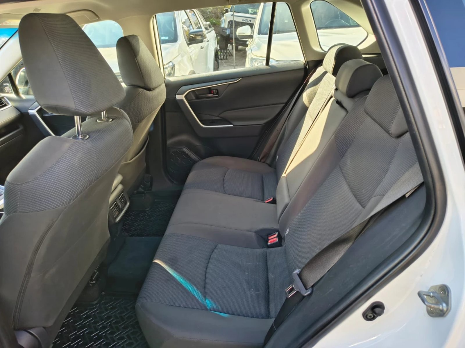 Toyota Rav4 2025 - Imagen 15 de 20