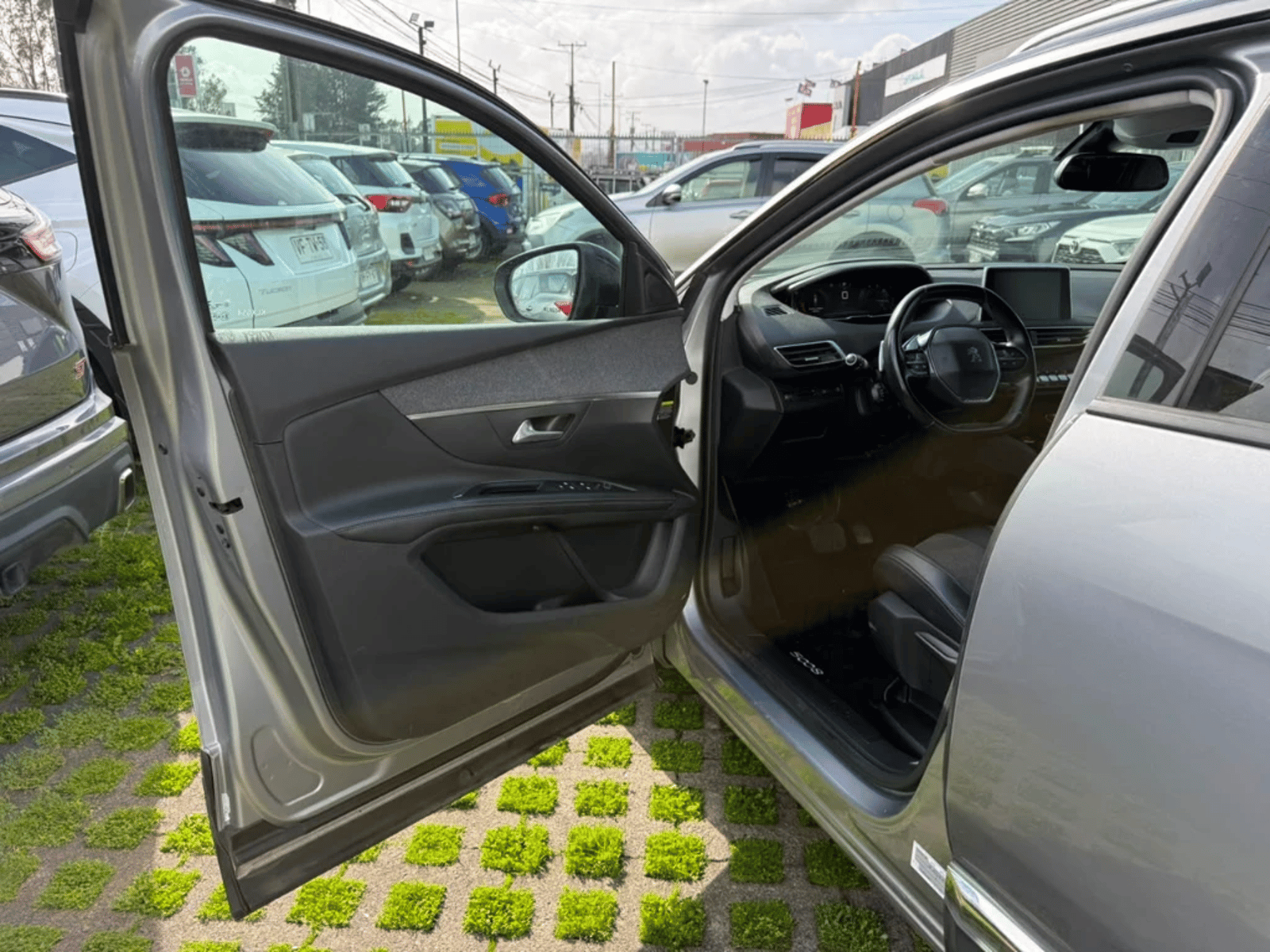 Peugeot 5008 2018 - Imagen 17 de 20