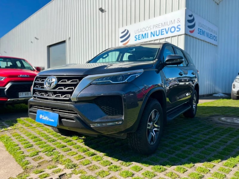 Toyota Fortuner 2024