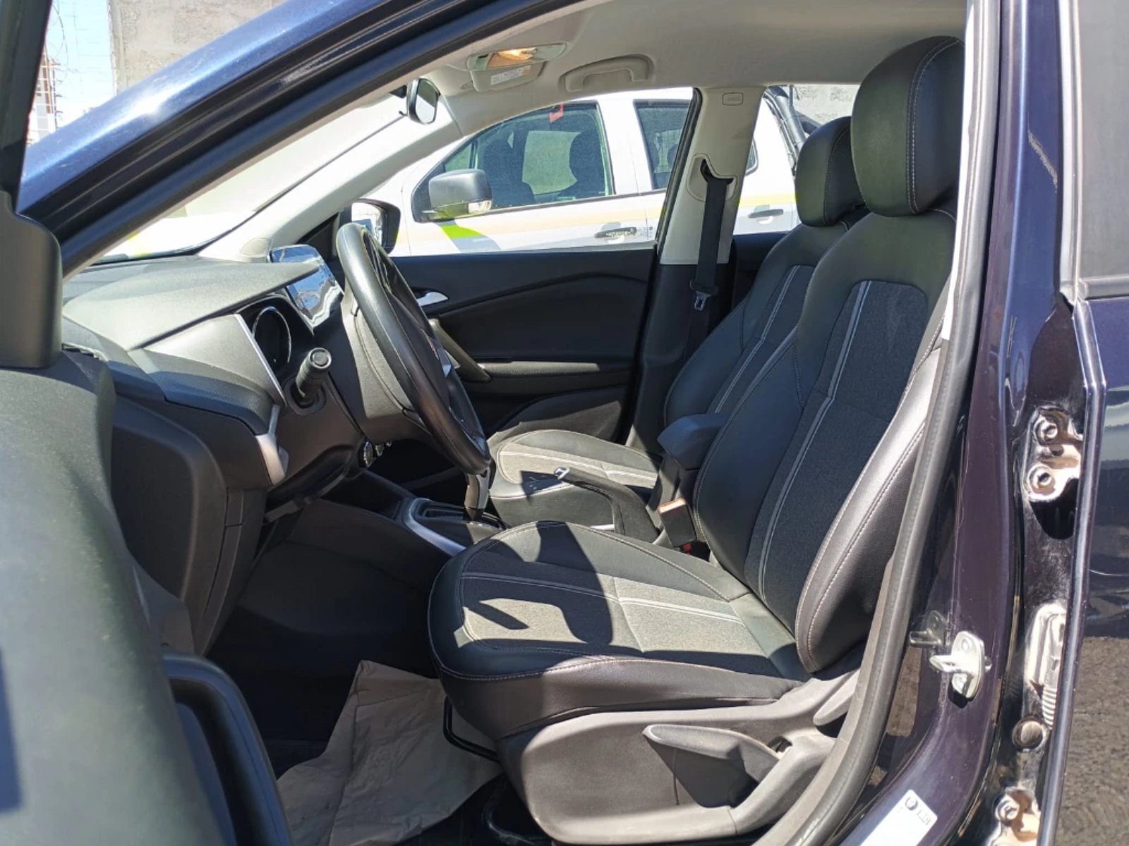 Chevrolet Tracker 2025 - Imagen 8 de 12