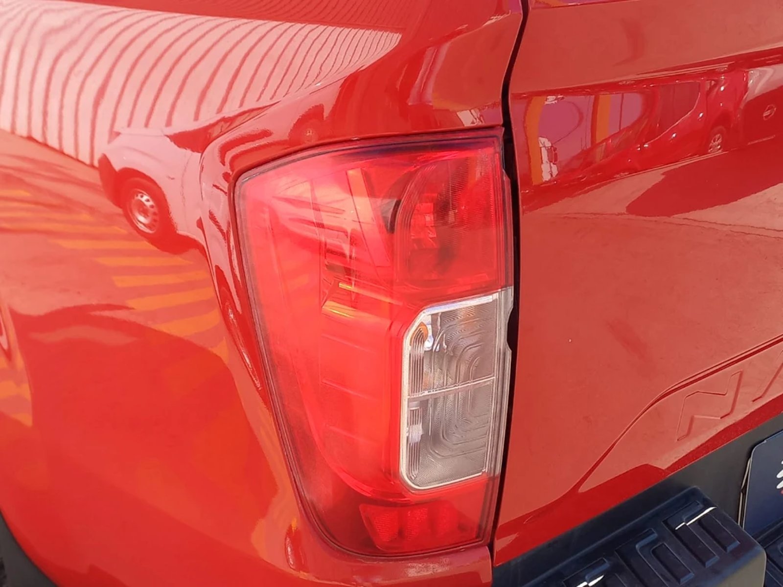 Nissan NAVARA DC 4x2 2.3TDI SE 2024 - Imagen 10 de 20