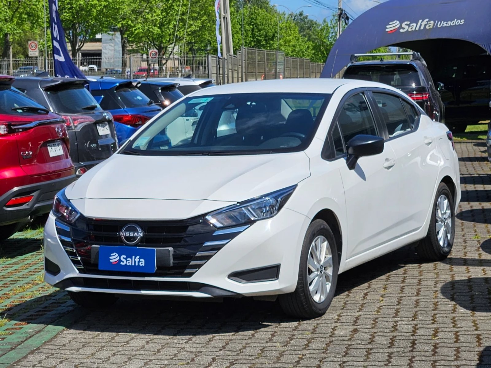 Nissan Versa 2025