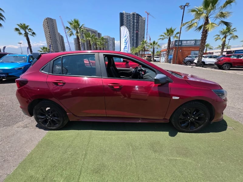 Chevrolet Onix 2025 - Imagen 4 de 20