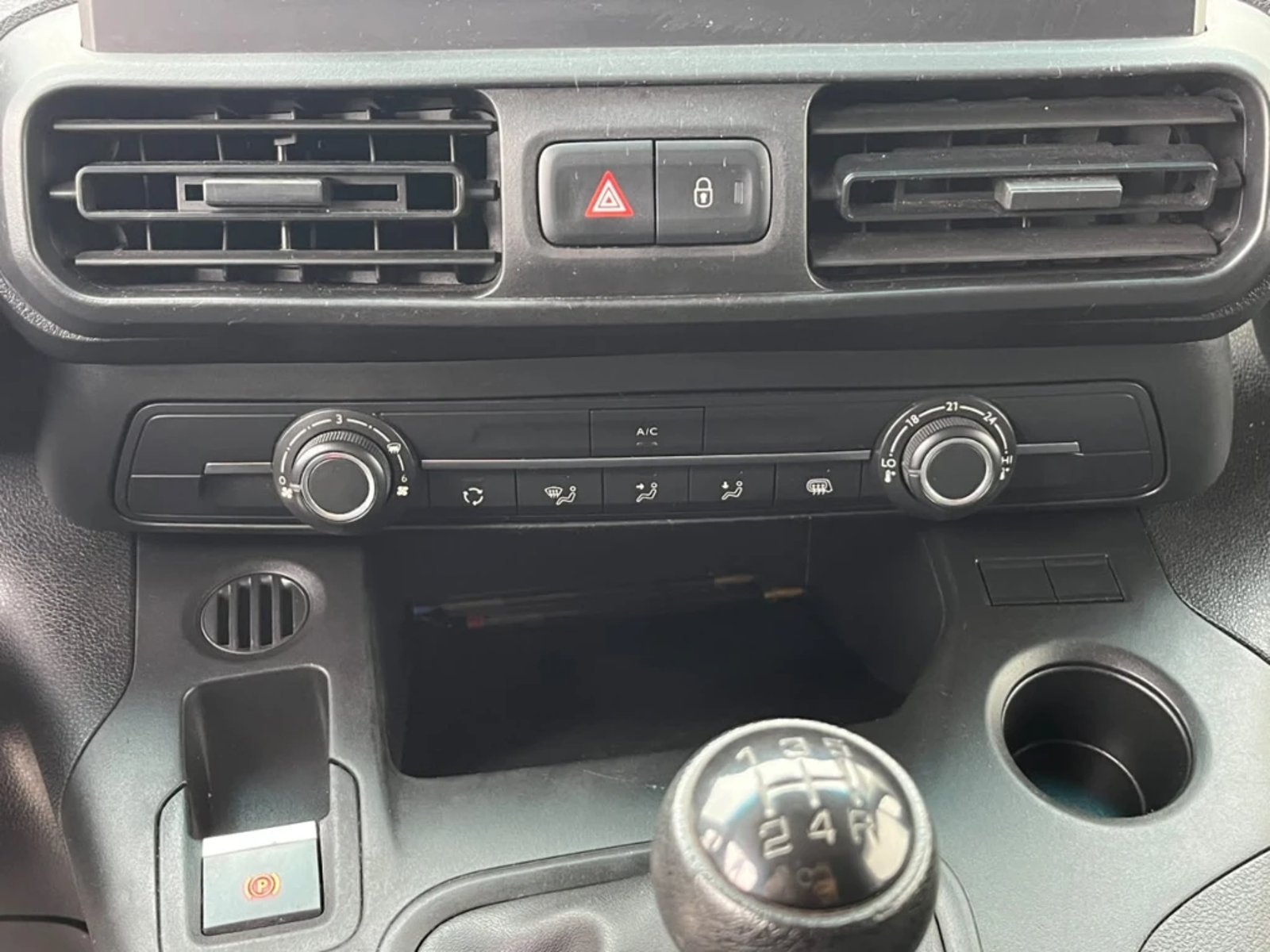 Citroën Berlingo 2022 - Imagen 18 de 20