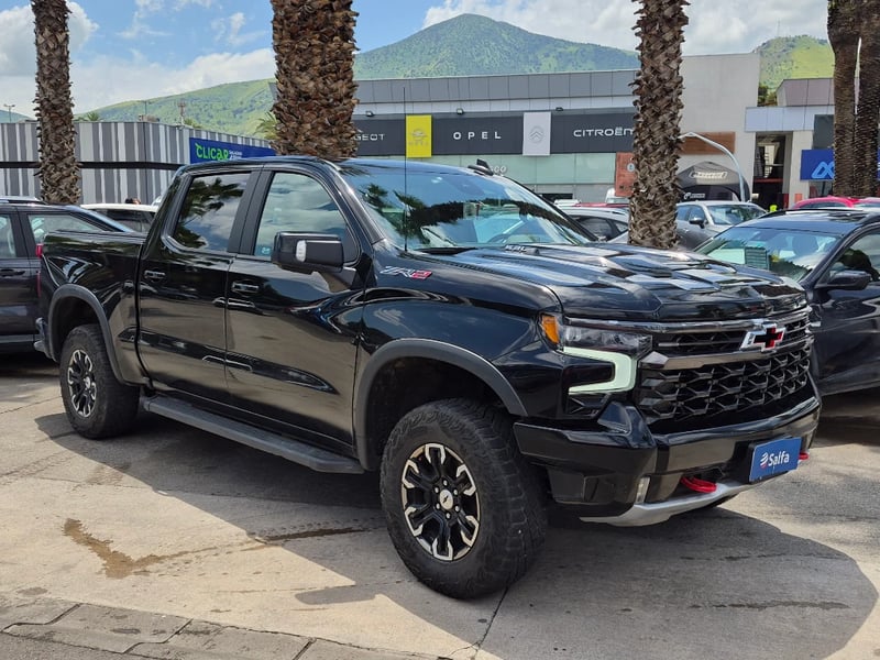 Chevrolet Silverado 2025 - Imagen 3 de 20