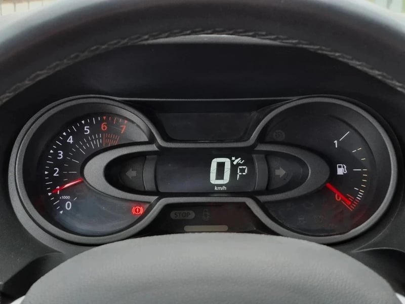 Renault Oroch 2023 - Imagen 14 de 20