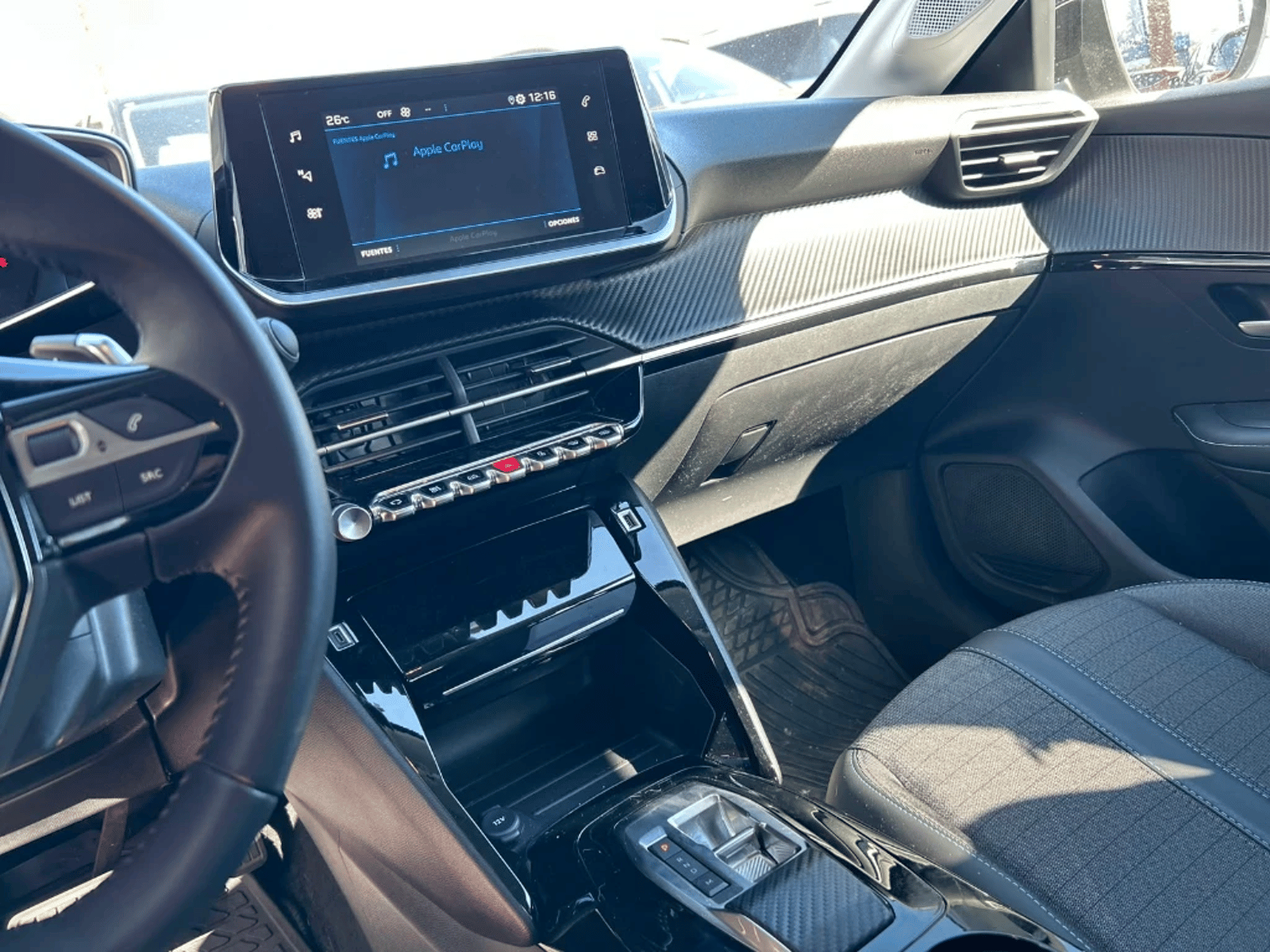 Peugeot 208 2024 - Imagen 17 de 20
