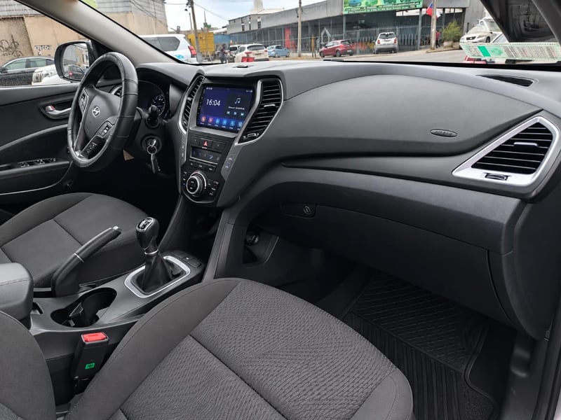 Hyundai Santa fe 2017 - Imagen 17 de 20