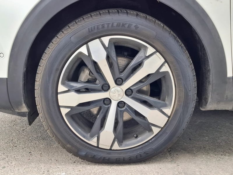 Peugeot 5008 2022 - Imagen 8 de 20