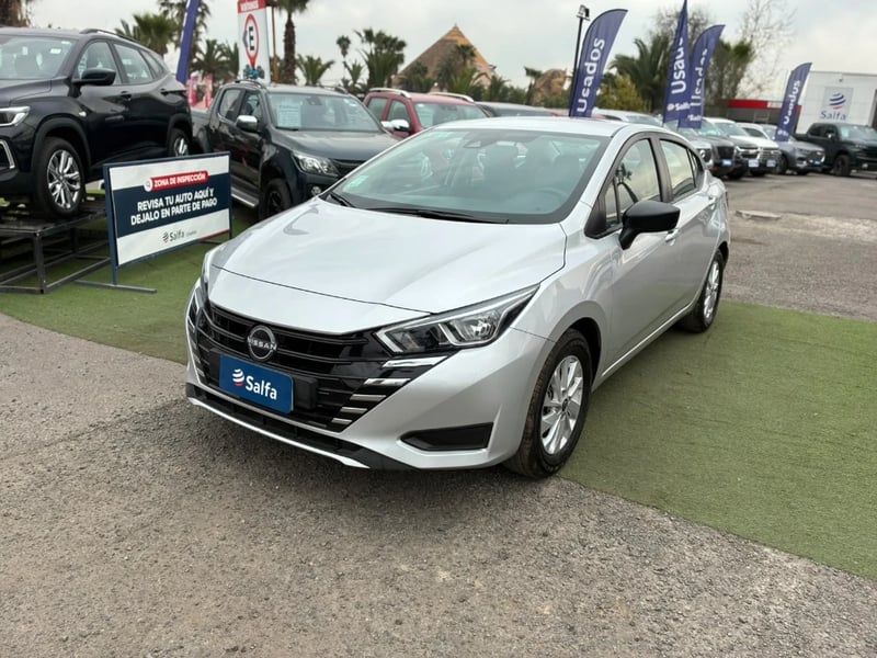 Nissan Versa 2025