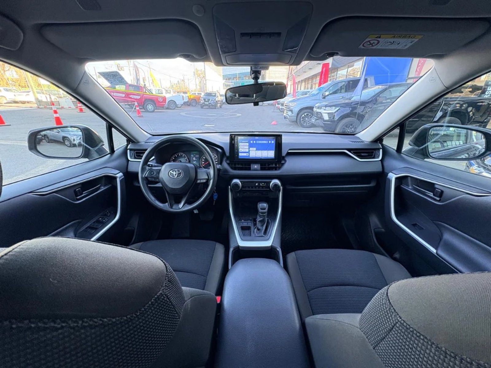 Toyota Rav4 2025 - Imagen 13 de 20