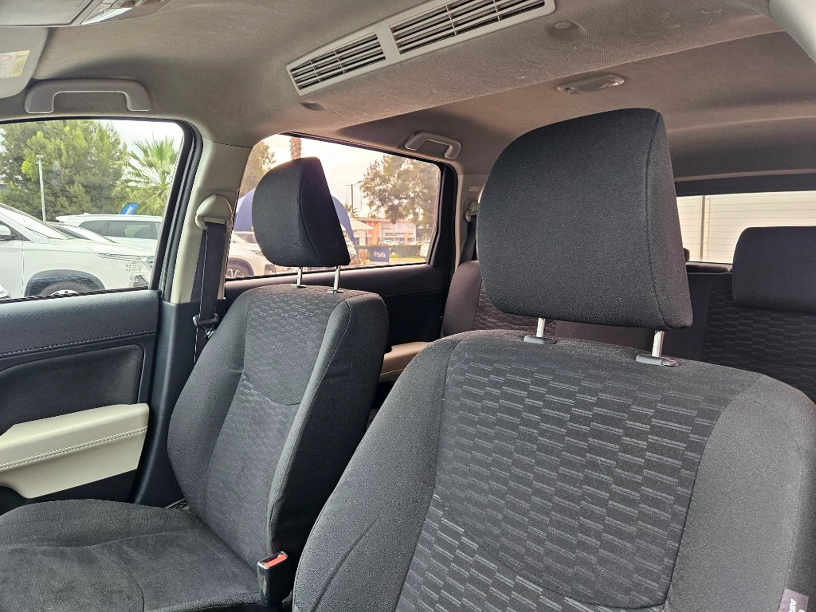 TOYOTA RUSH 1.5 XLI 4X2 MT 5P 2022 - Imagen 12 de 20