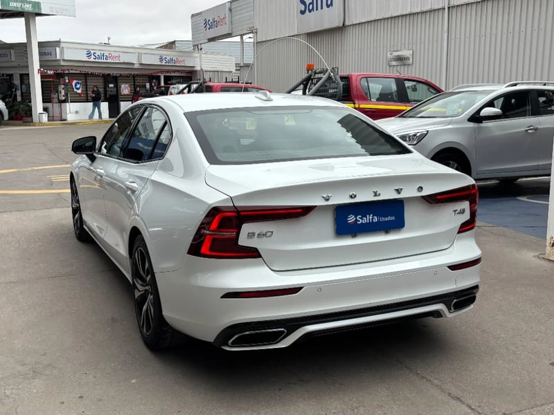 Volvo S60 2020 - Imagen 7 de 20