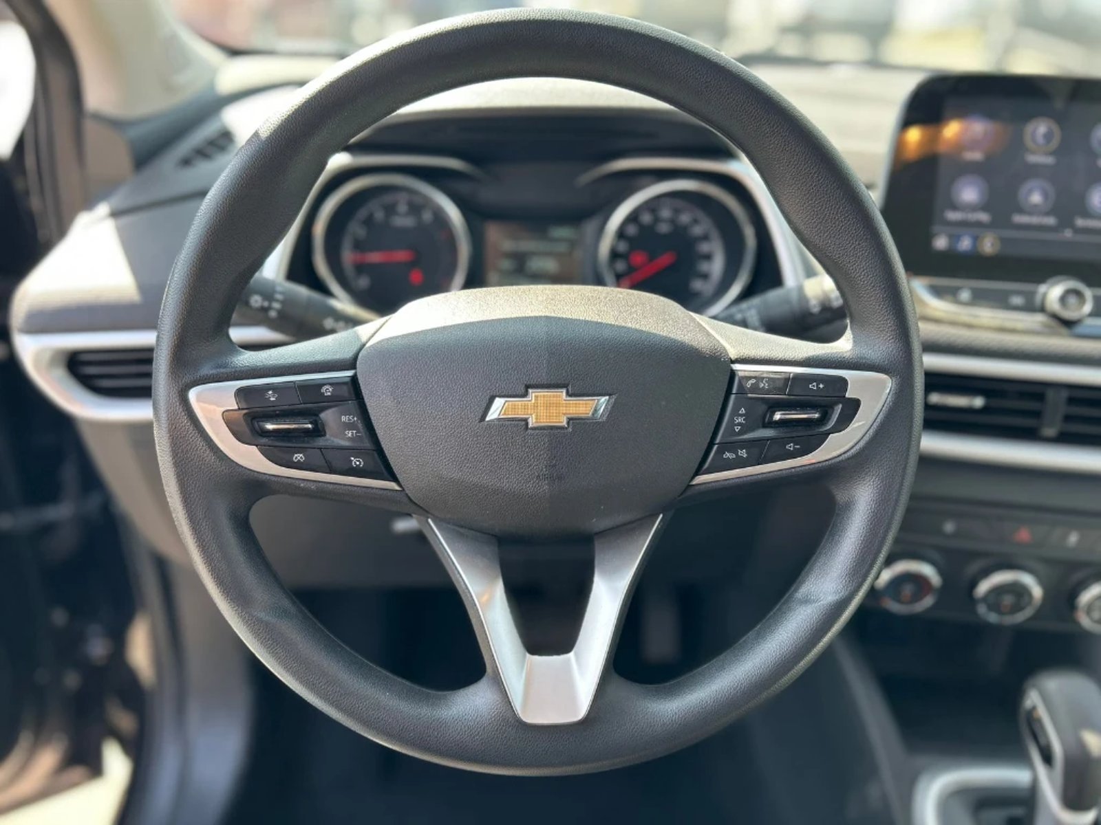 Chevrolet Tracker 2025 - Imagen 13 de 18