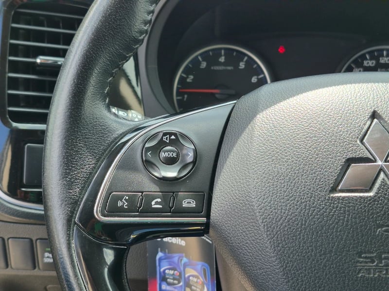Mitsubishi Outlander 2021 - Imagen 13 de 20