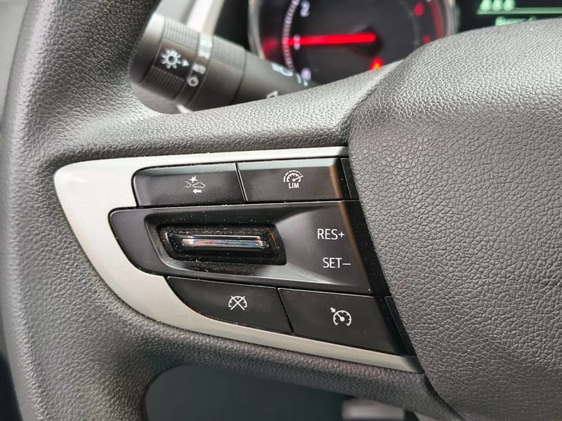Chevrolet Tracker 2024 - Imagen 16 de 20