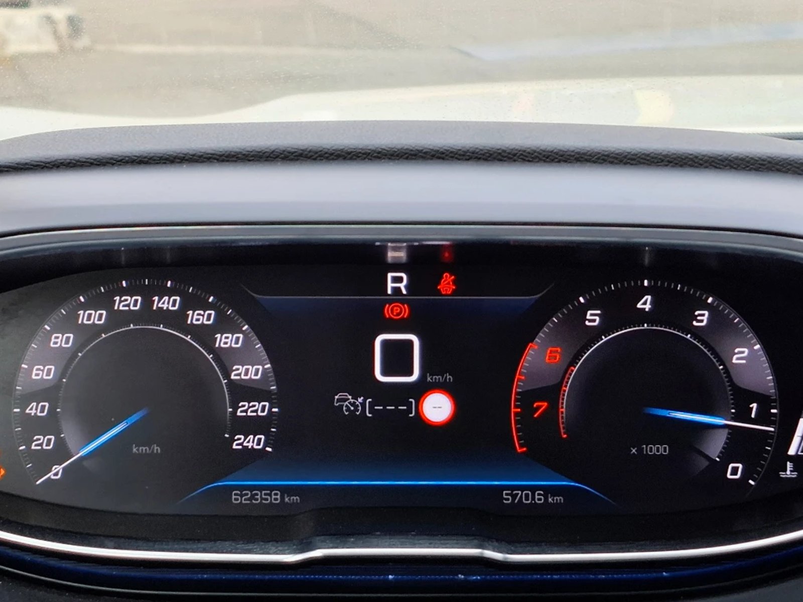 Peugeot 5008 1.6 GT PURETECH 4X2 180 EAT8 5P 2022 - Imagen 15 de 20