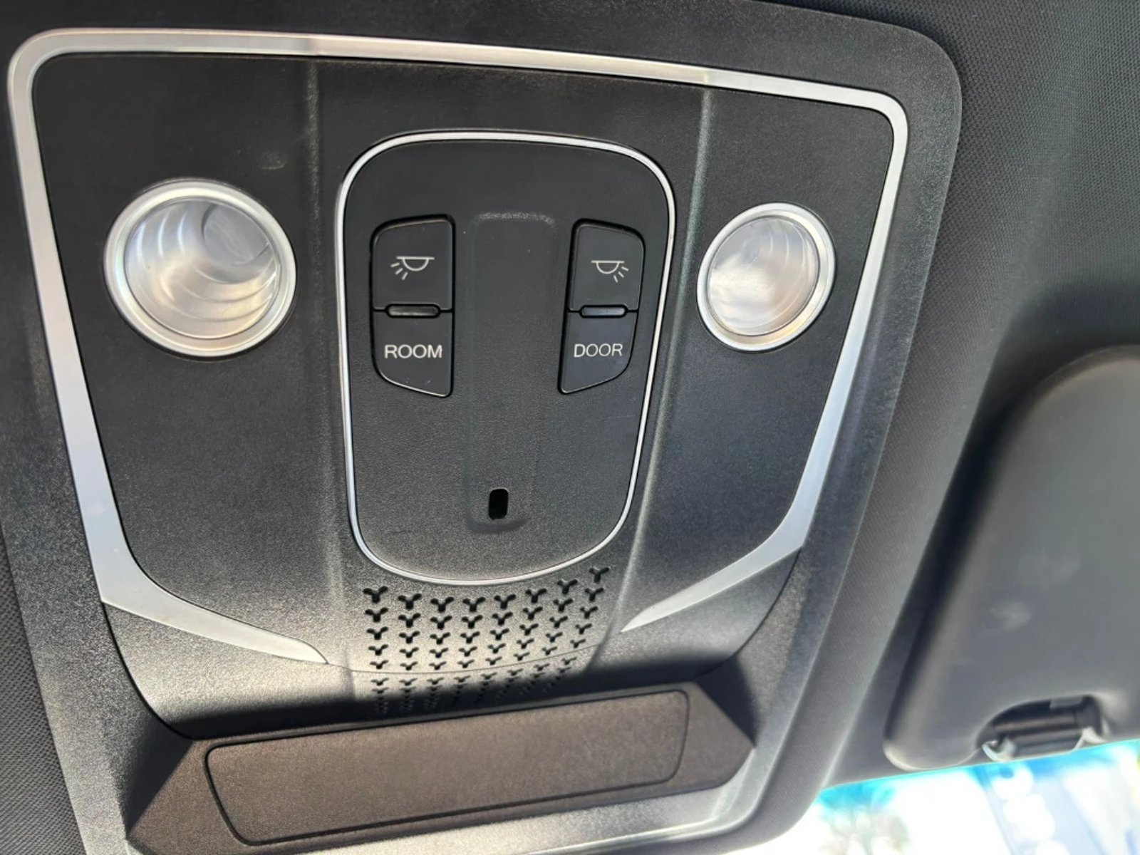 SsangYong Grand musso 2023 - Imagen 20 de 20