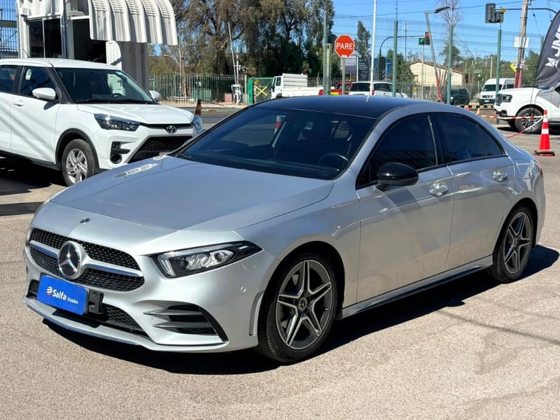 Mercedes-Benz A 200 2023