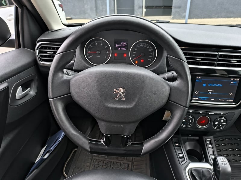 Peugeot 301 2022 - Imagen 13 de 20
