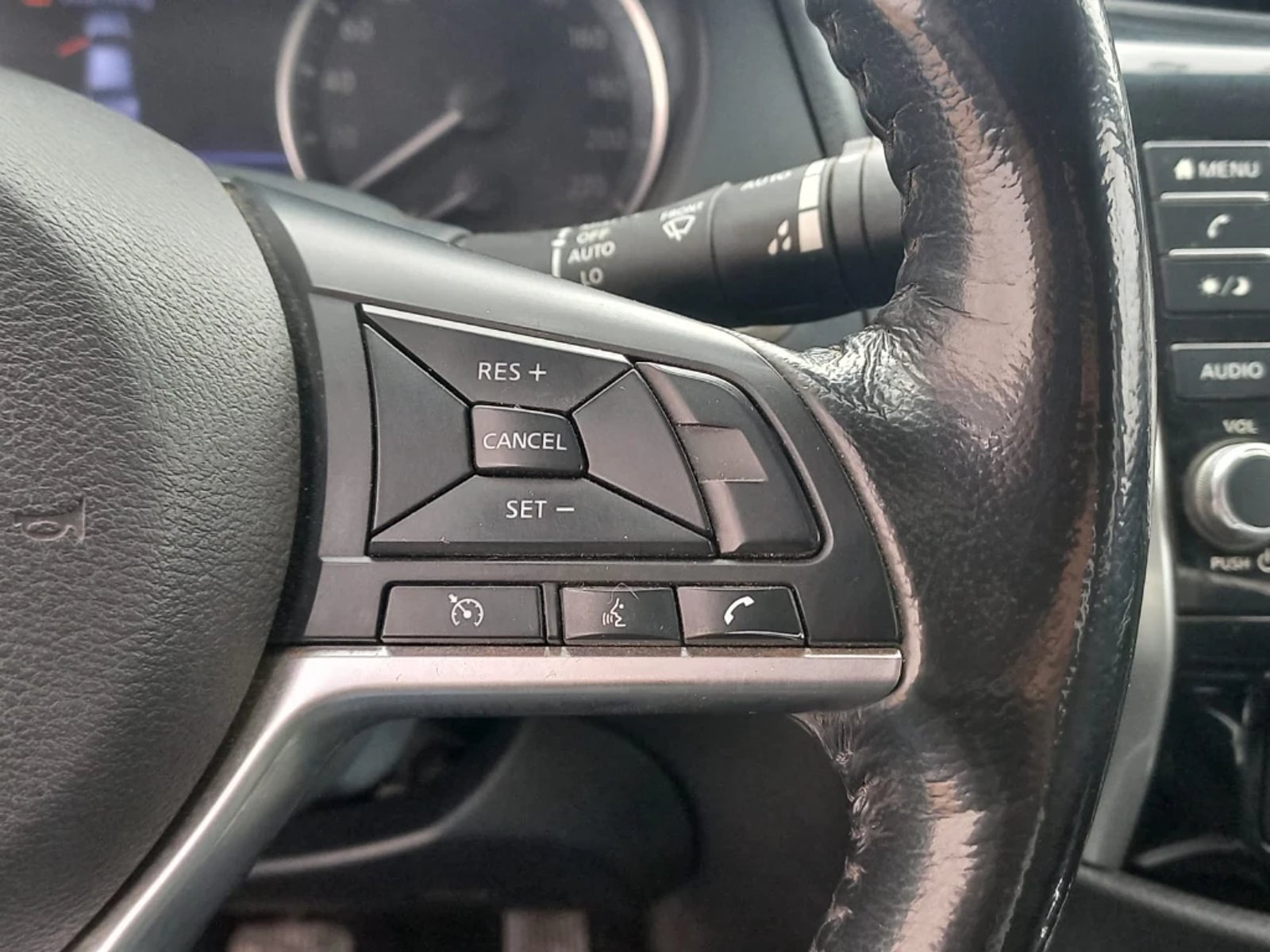 Nissan Navara 2023 - Imagen 16 de 20