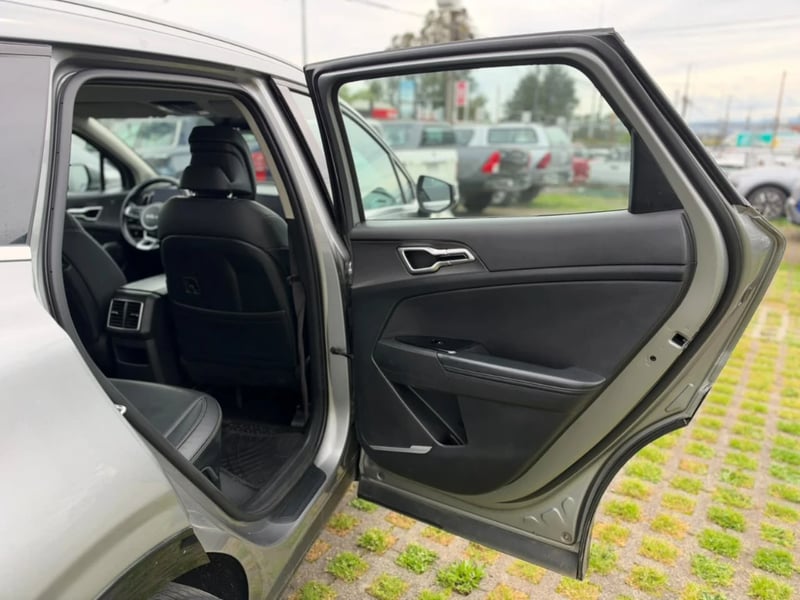 Kia Sportage 2023 - Imagen 19 de 20