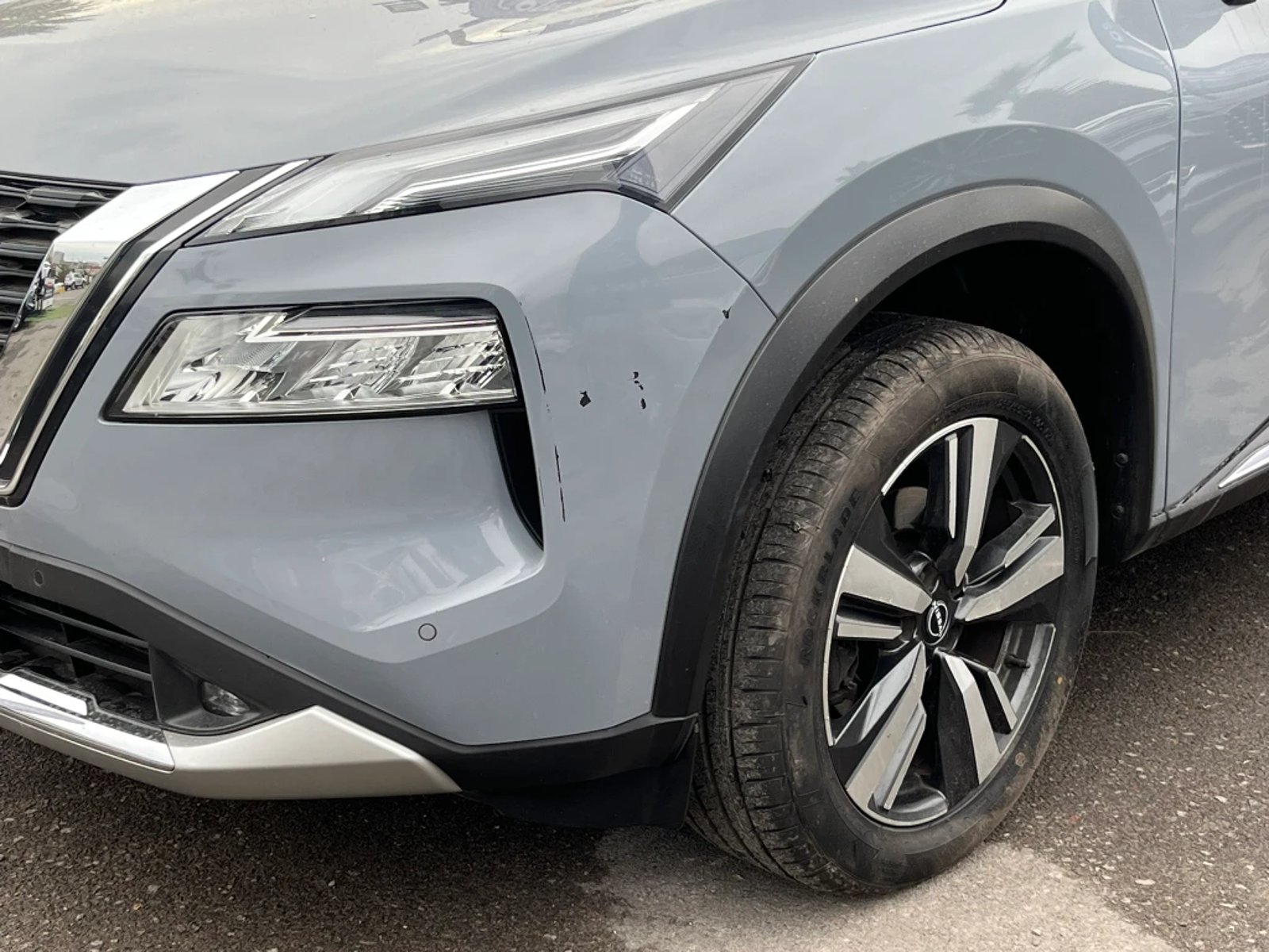 Nissan X-TRAIL 2.5 EXCLUSIVE 4X4 3ROW CVT AT 5P 2023 - Imagen 9 de 20