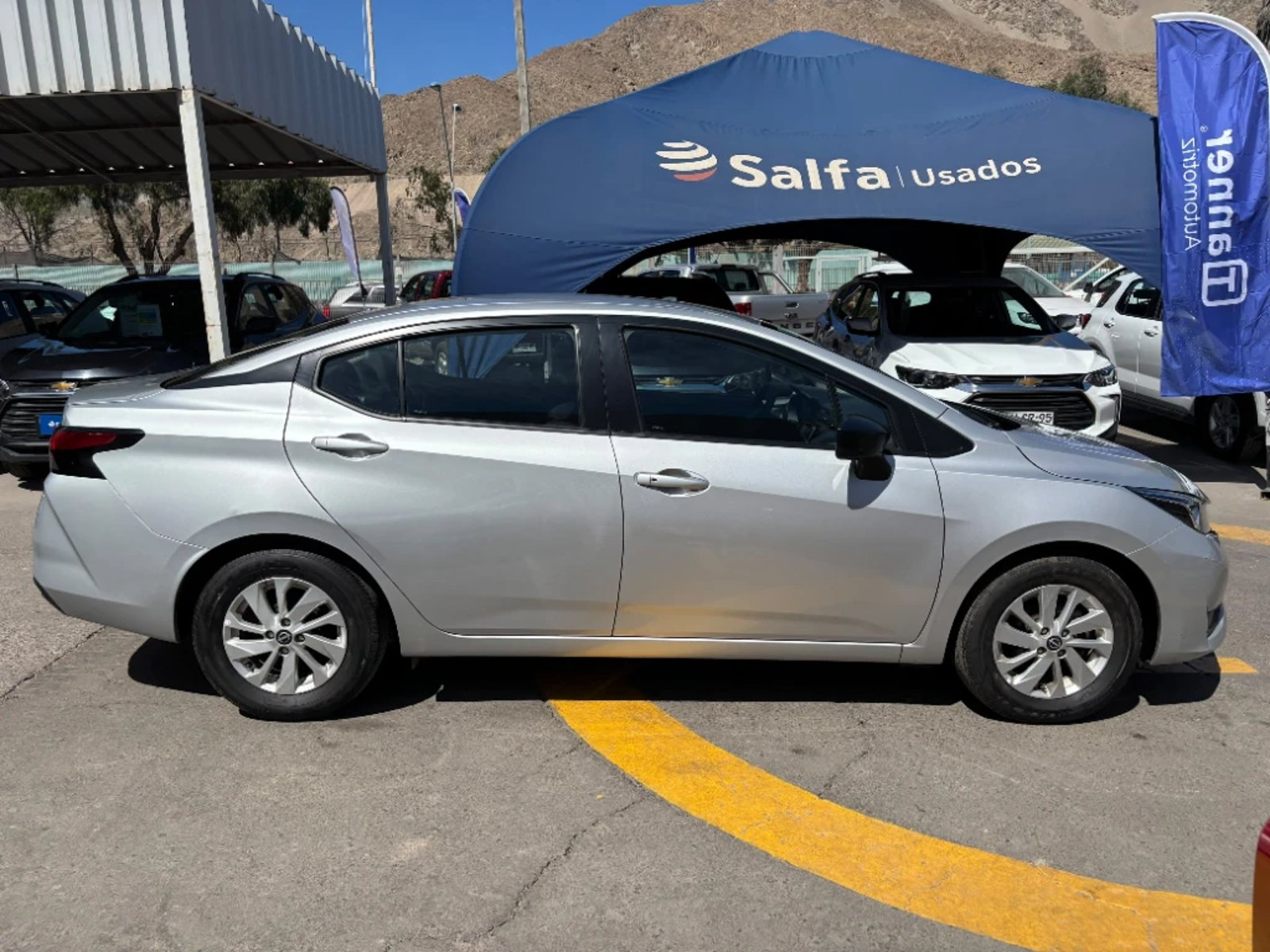 Nissan Versa 2025 - Foto 4 de 20