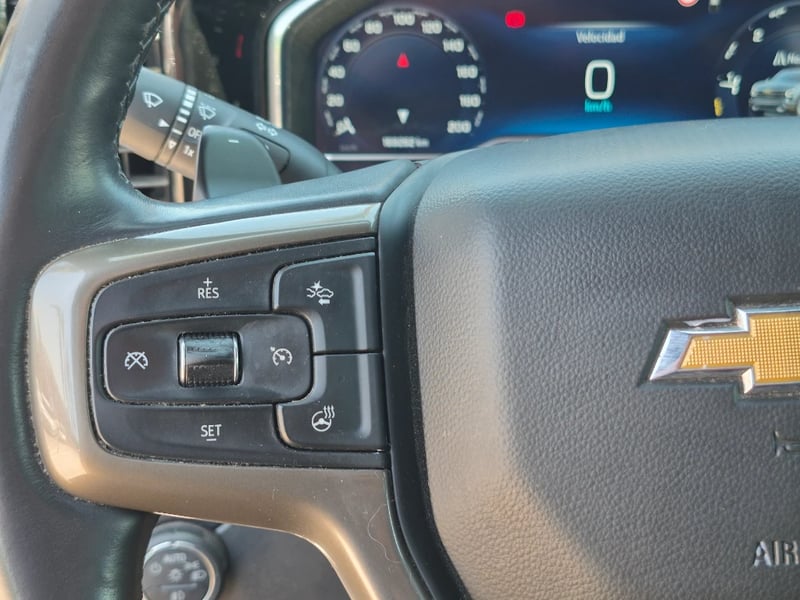 Chevrolet Silverado 2023 - Imagen 16 de 20