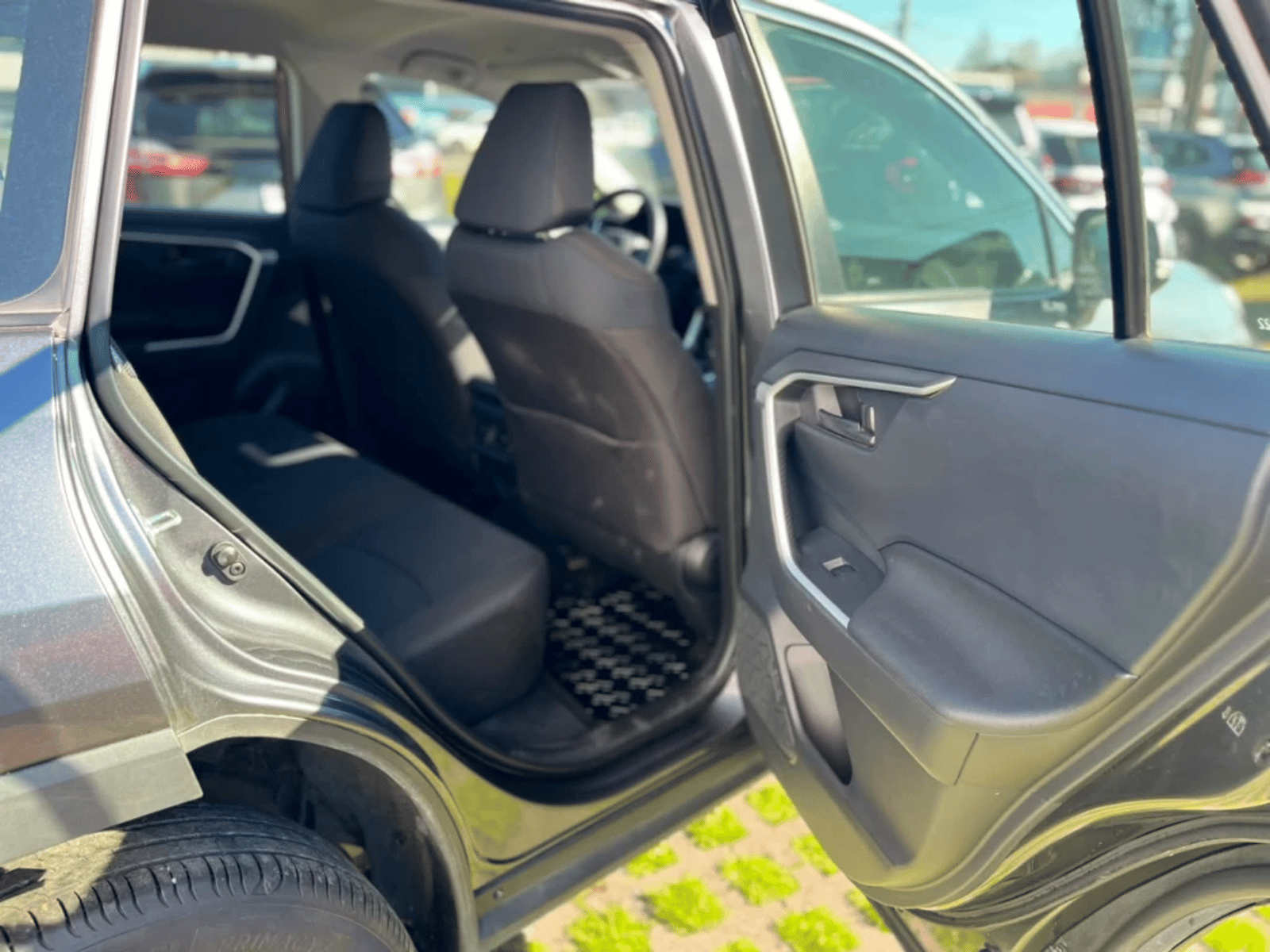Toyota Rav4 2025 - Imagen 17 de 20