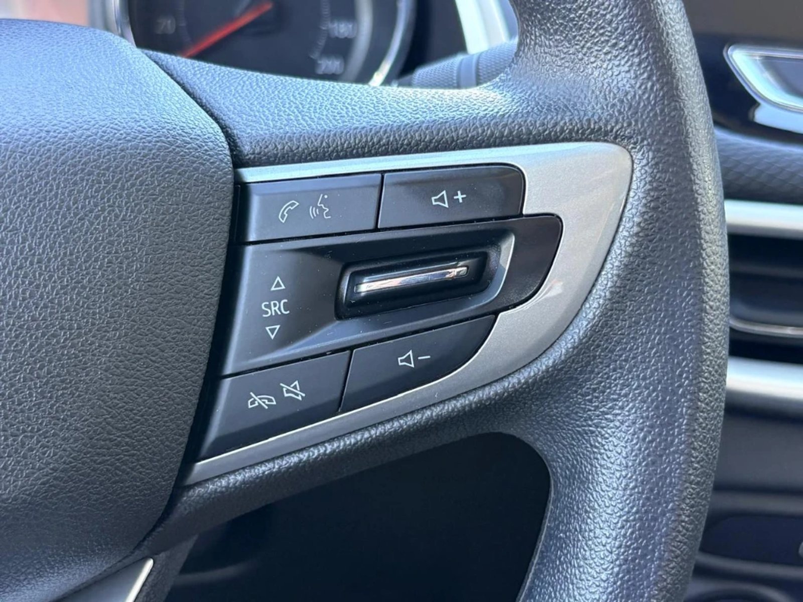 CHEVROLET TRACKER 1.2T LTZ R 4X2 AT 5P 2025 - Imagen 20 de 20