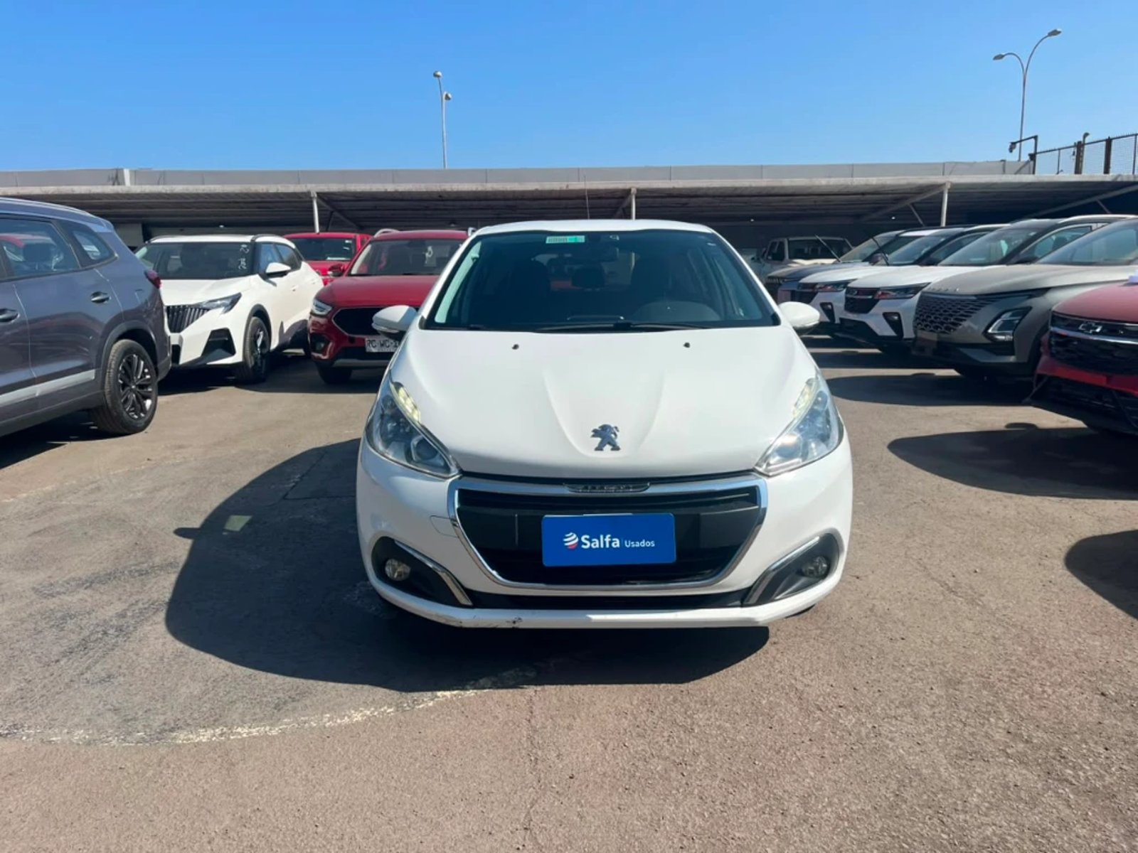 Peugeot 208 2017 - Foto 2 de 20