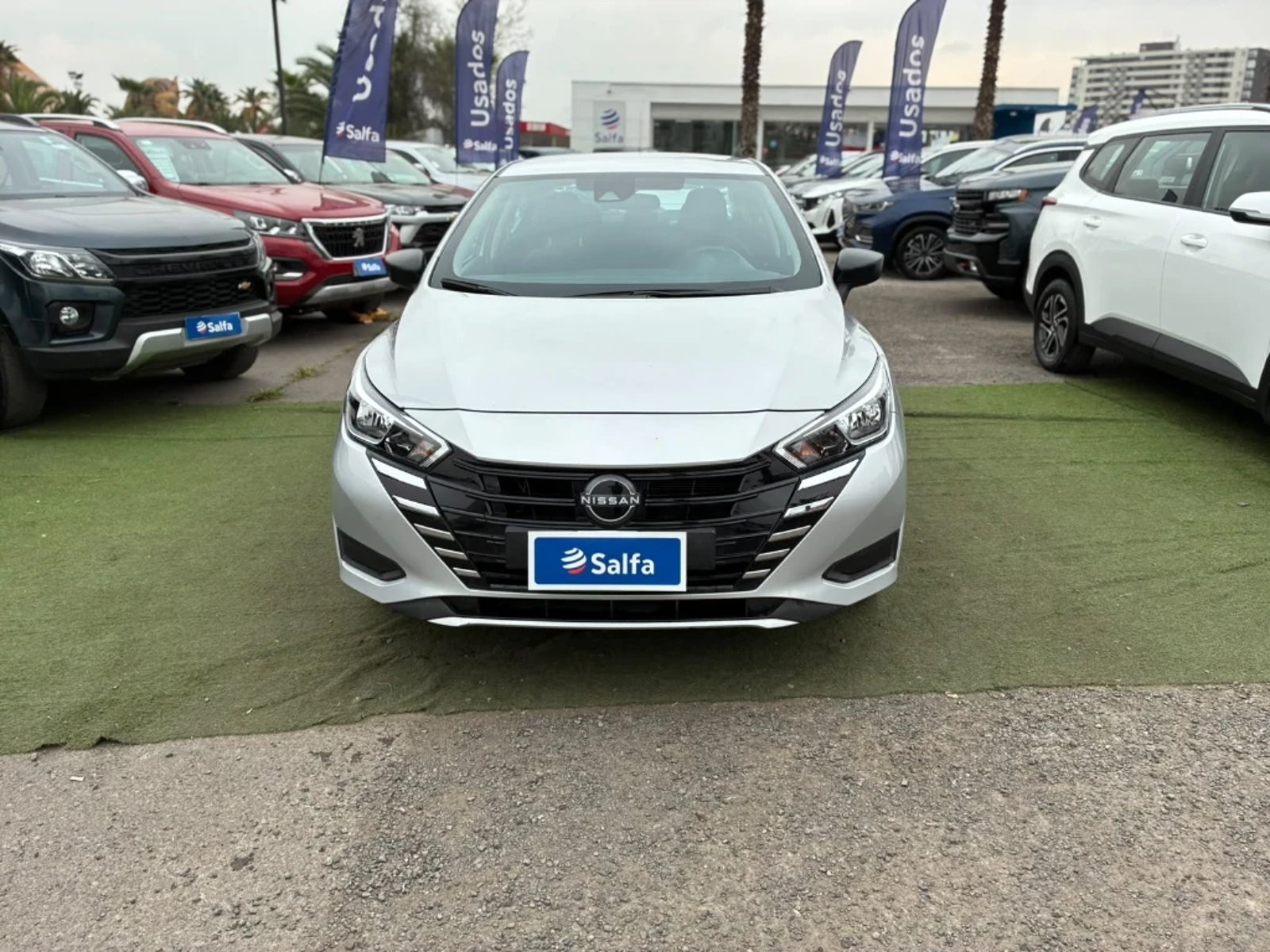 Nissan Versa 2025 - Foto 2 de 20