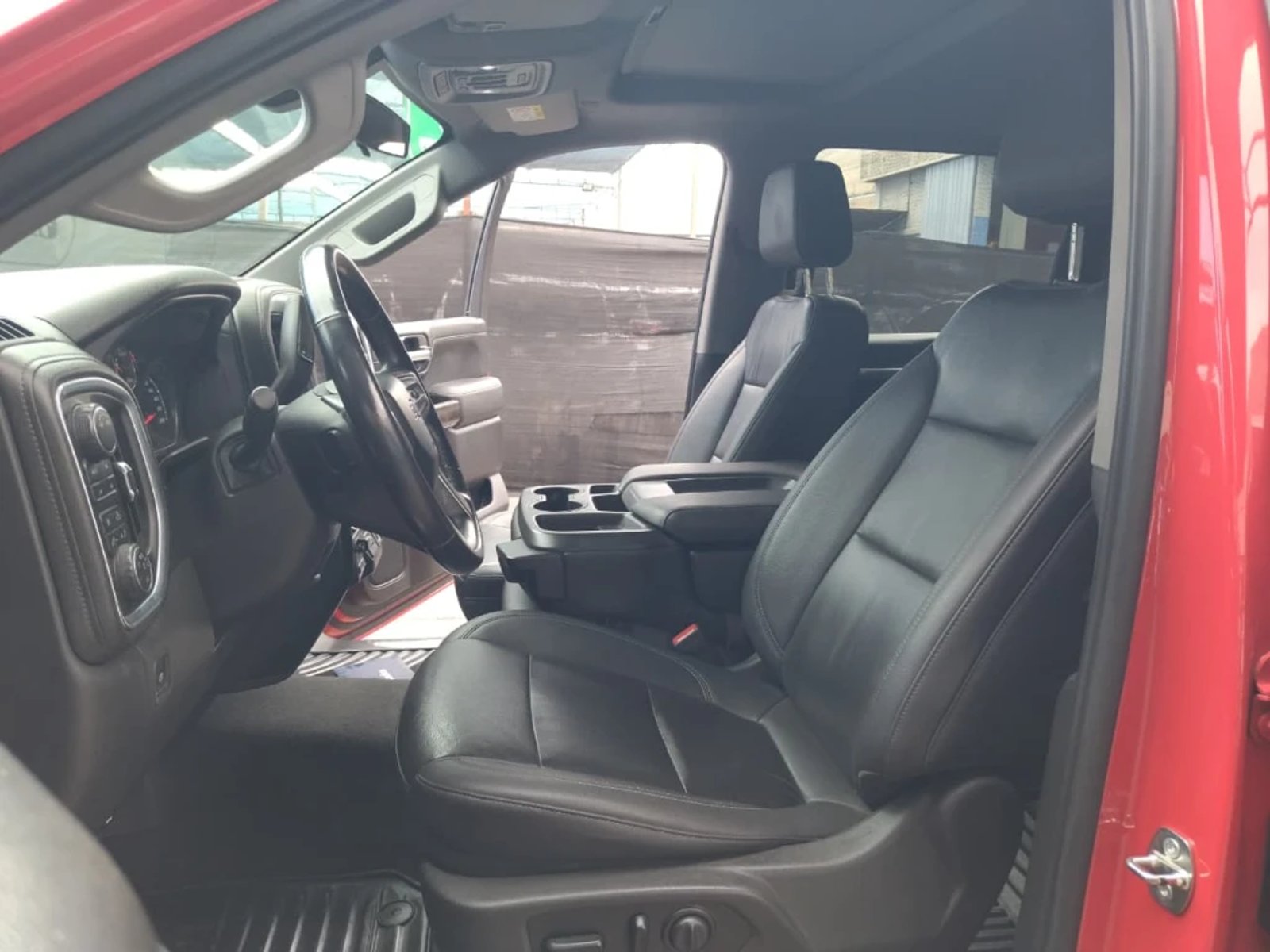 Chevrolet Silverado 2021 - Imagen 16 de 20