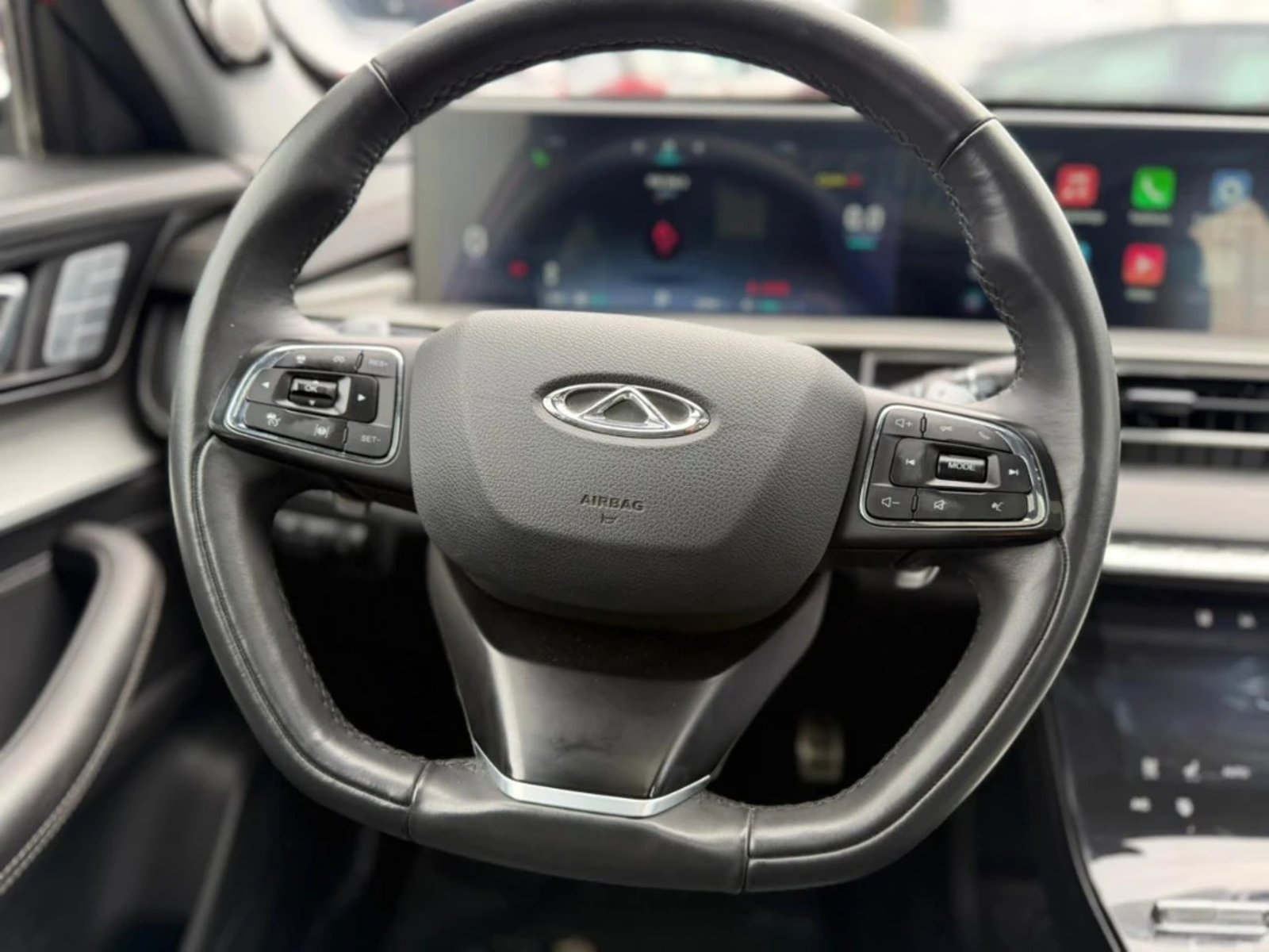 Chery TIGGO 8 PRO 2.0 TGDI GLX PRO MAX AWD AT 5P 2024 - Imagen 11 de 20