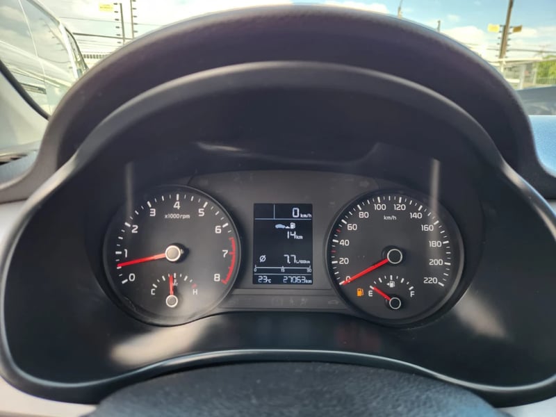 Kia Rio 4 2024 - Imagen 14 de 20