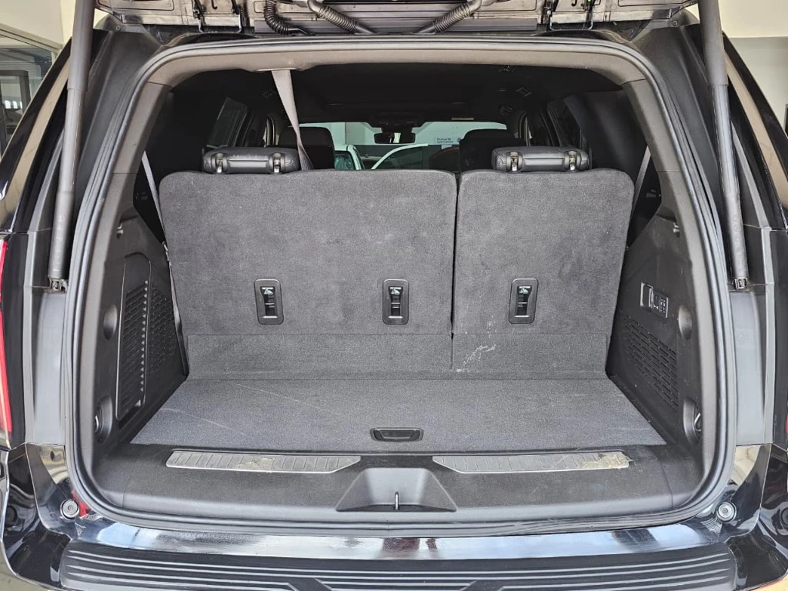 Chevrolet Tahoe 2025 - Imagen 7 de 20